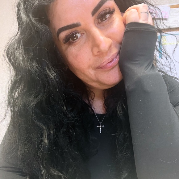 Meet your Posher, Arlet - Picture 1 of 1